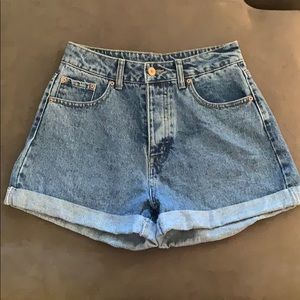 FOREVER 21 High Waisted Jean Shorts